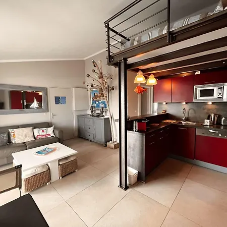 Διαμέρισμα Renove Avec Internet, 2 Chambres, Parking A Port - Fr-1-868-14 *