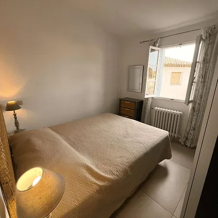 Renove Avec Internet, 2 Chambres, Parking A Port - Fr-1-868-14 Grimaud