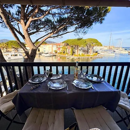 Rénové Avec Internet, 2 Chambres, Parking à Port - Fr-1-868-14