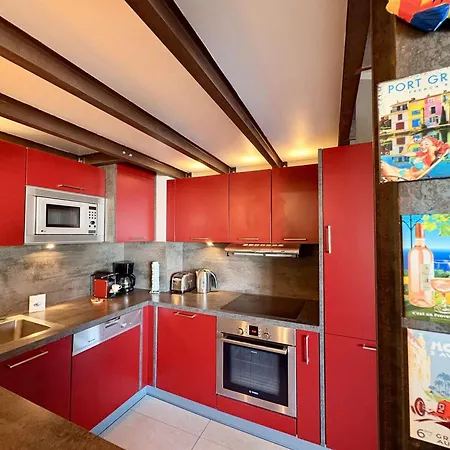 Rénové Avec Internet, 2 Chambres, Parking à Port - Fr-1-868-14 Apartamento