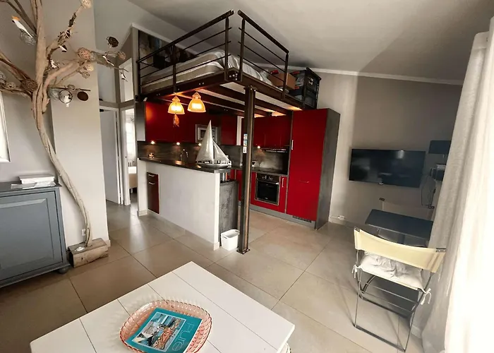 Renove Avec Internet, 2 Chambres, Parking A Port - Fr-1-868-14 Grimaud