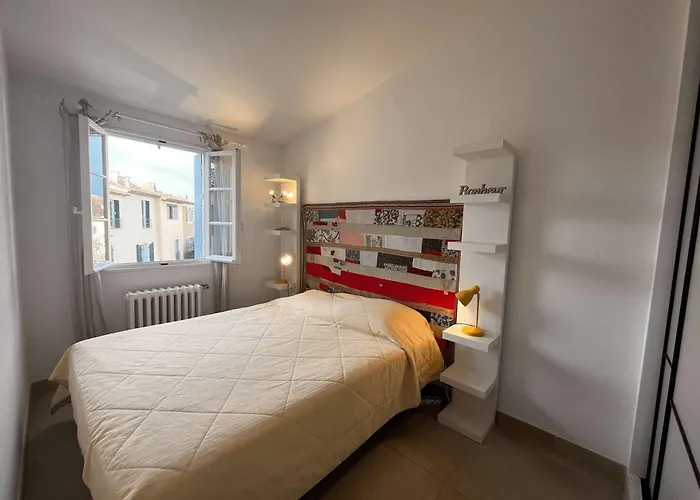 Renove Avec Internet, 2 Chambres, Parking A Port - Fr-1-868-14 Διαμέρισμα Grimaud